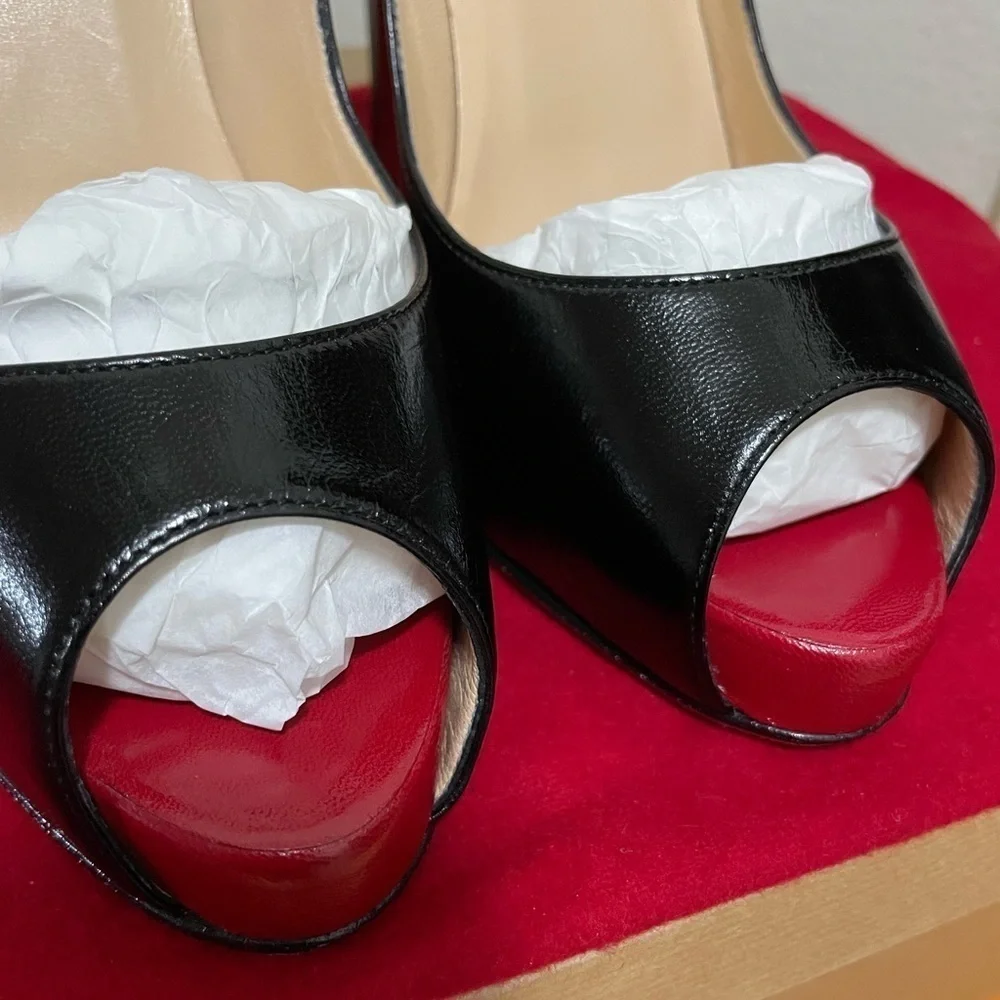 Christian Louboutin Very Prive 120mm Platform heel EU38 Black Kid leather.